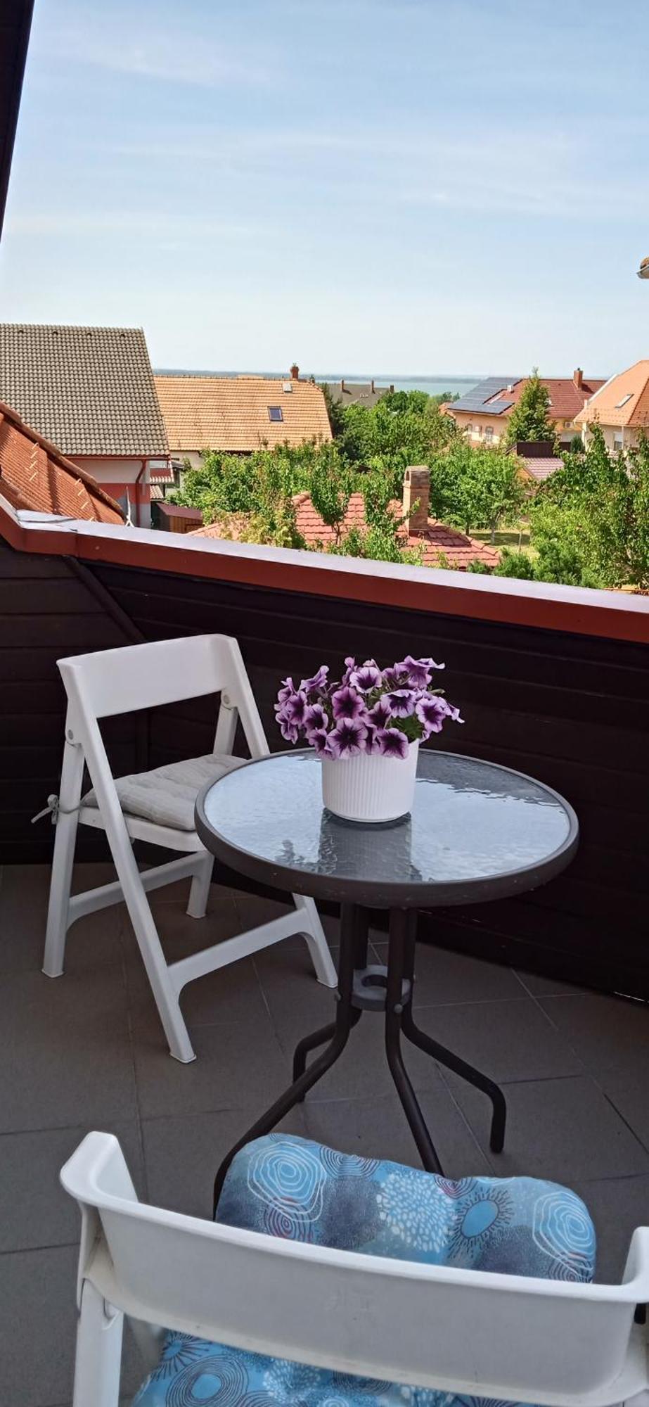 Hotel Balaton White House Vonyarcvashegy Exterior foto
